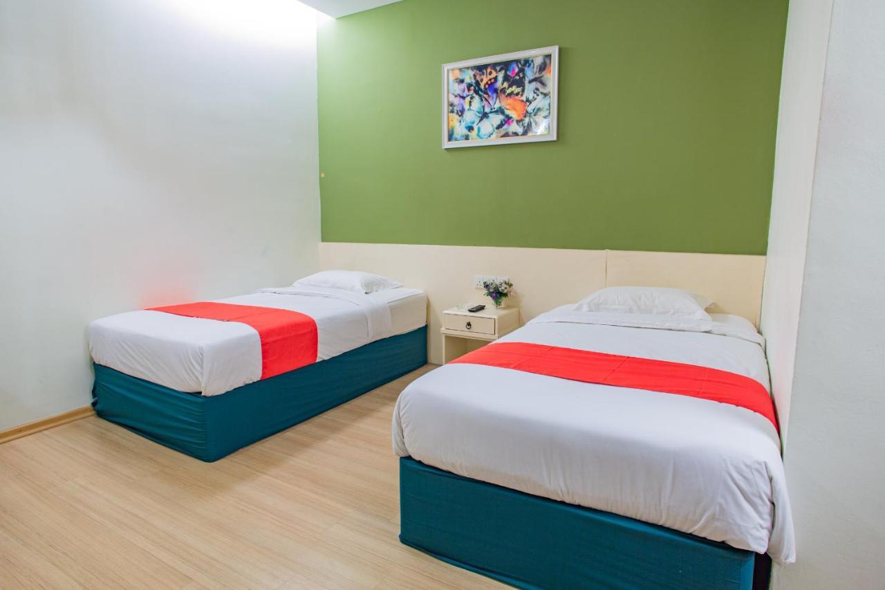 Hotel 101 Permas Jaya Johor Bahru Zewnętrze zdjęcie
